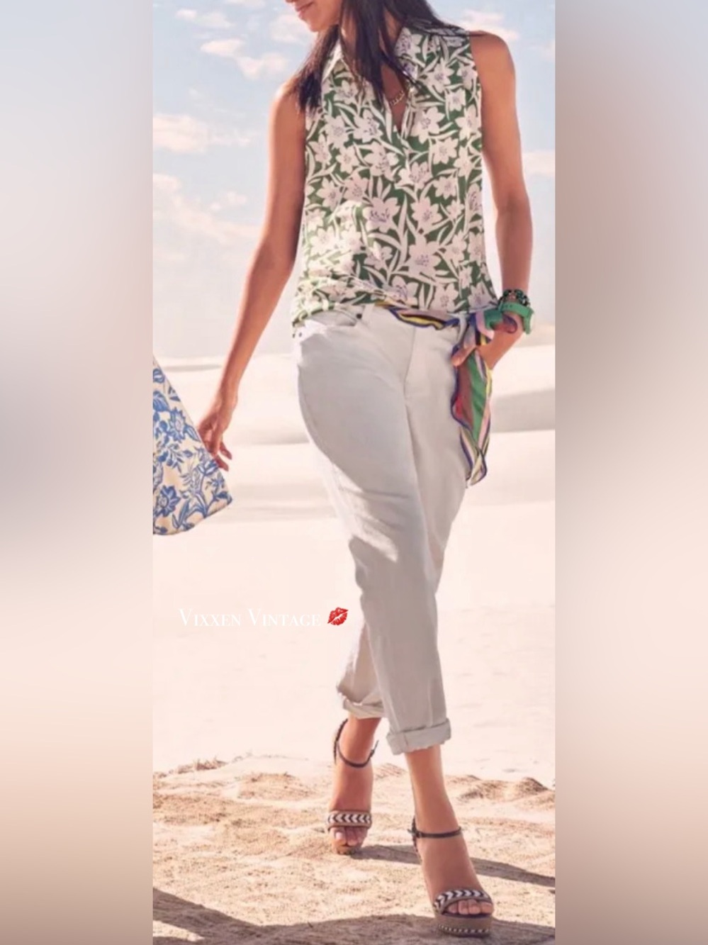 CABI SLEEVELESS COLLARED ‘BLOOM TOP’ IN GREEN/WHITE COMBO